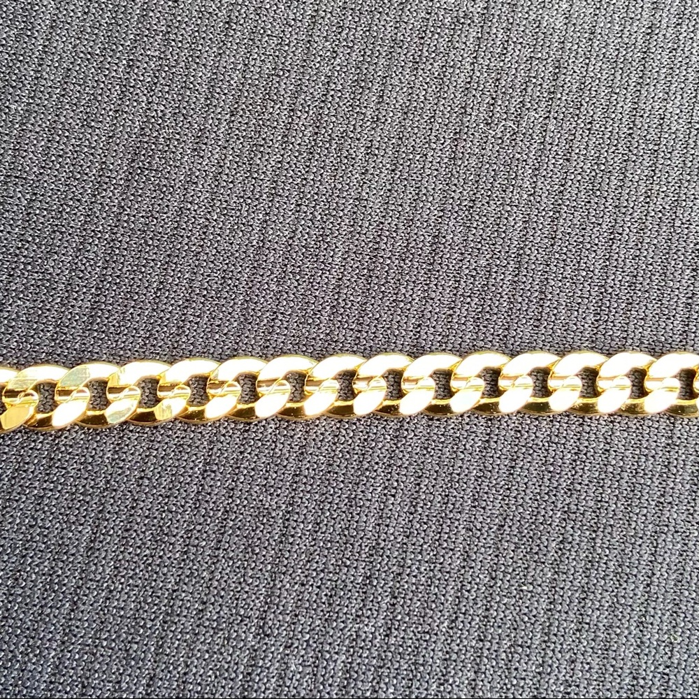 Gold Chain Cuban Link 20in 7mm - Picture 5 of 6
